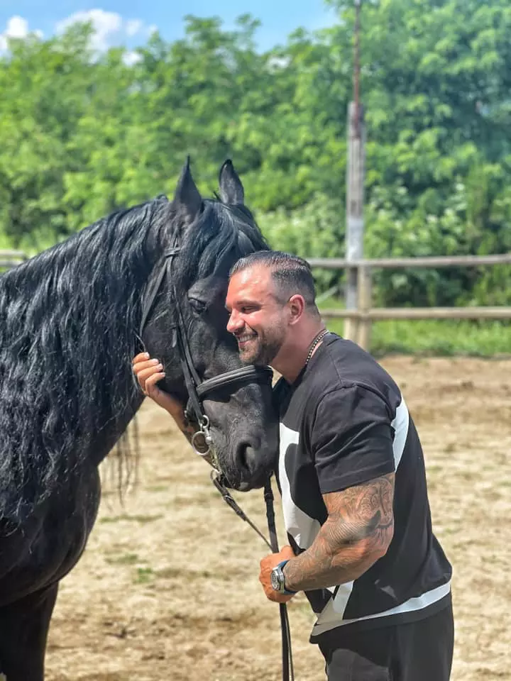 alex-bodi-s-a-despartit-de-oana-marica-7