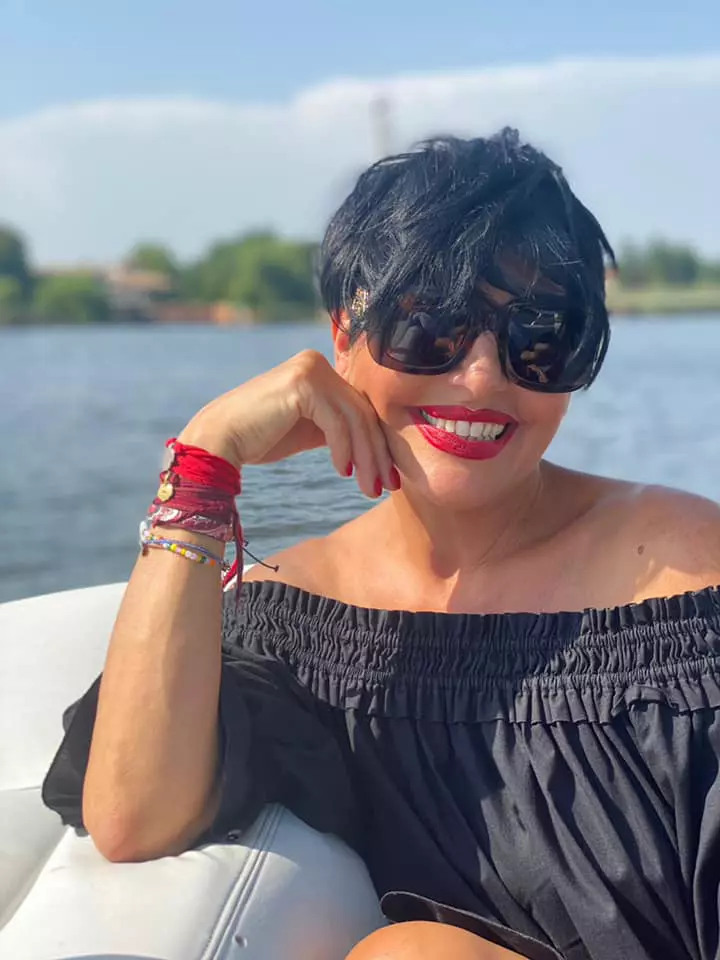 cine-este-patrizia-paglieri-asia-express-4