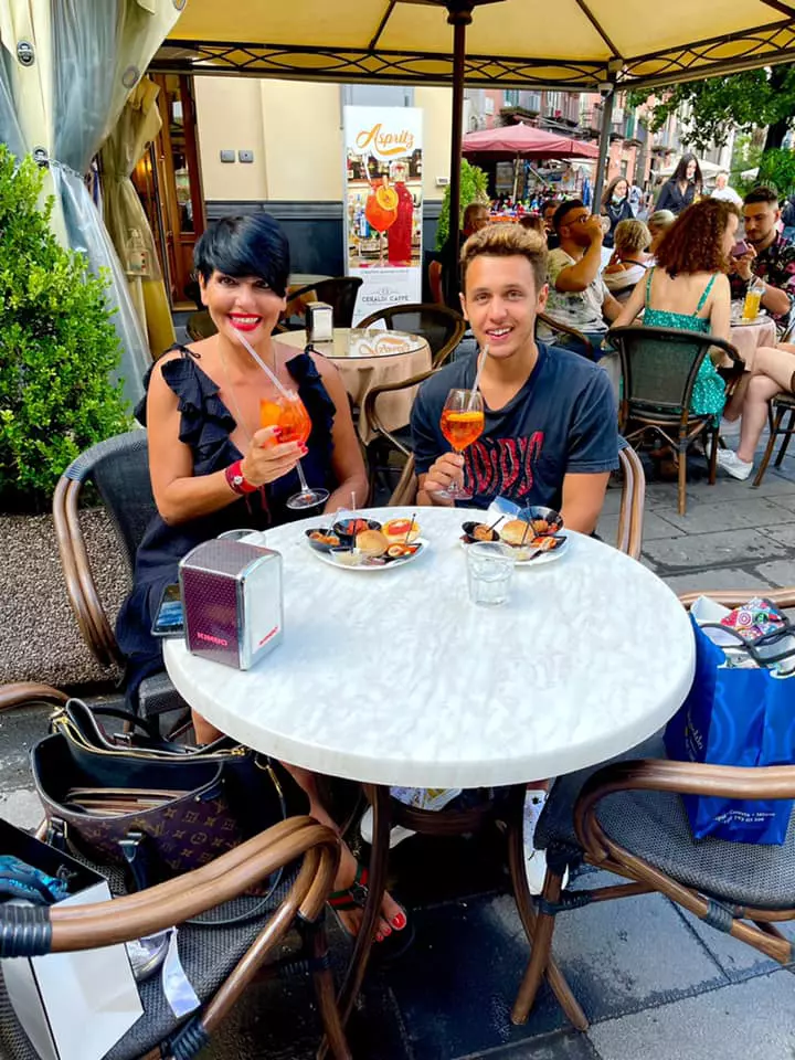 cine-este-patrizia-paglieri-asia-express-7