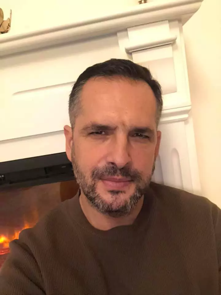 madalin-ionescu-doliu-a-murit-tatal-6