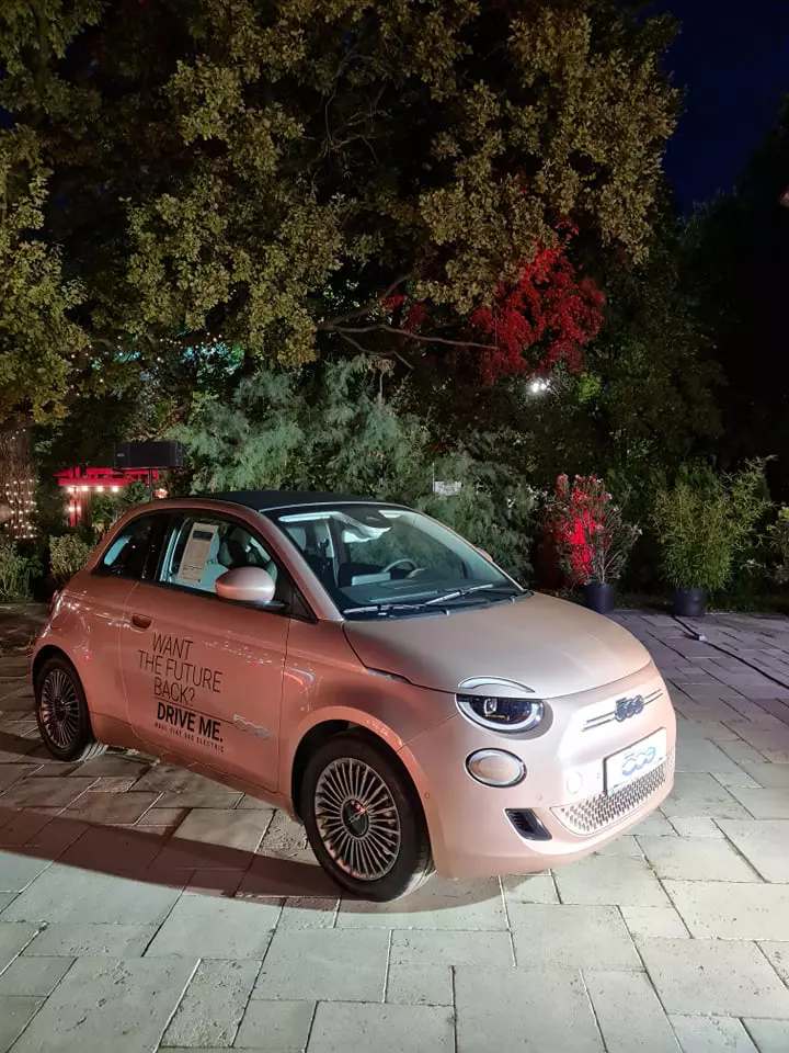 241655456_373909077625896_8078000236789457979_n