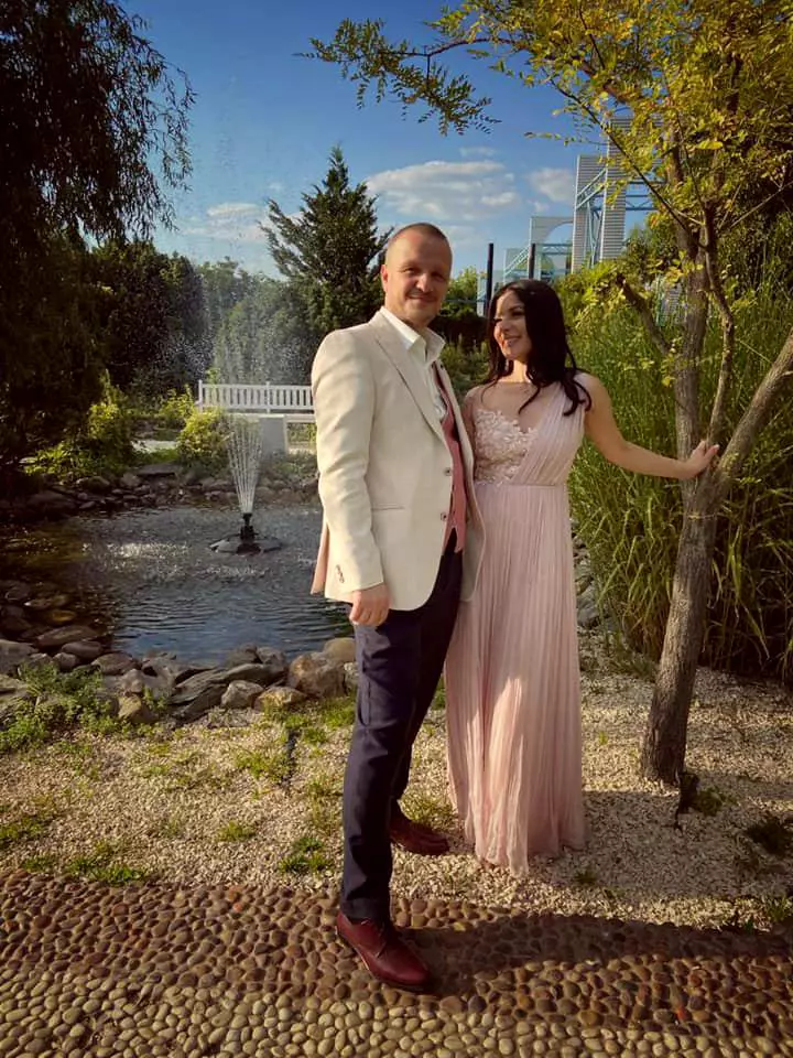 fosta-sotie-a-lui-razvan-simion-s-a-casatorit13