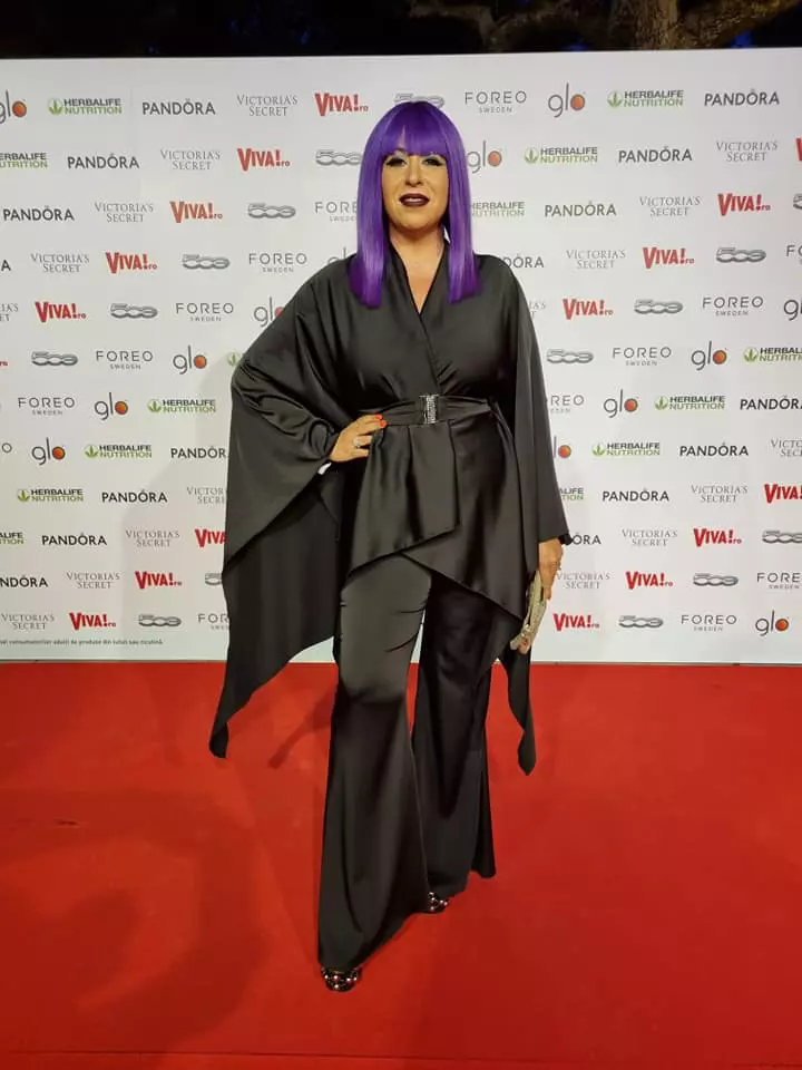 241733688_10159729927739306_7923441342149683507_n-1