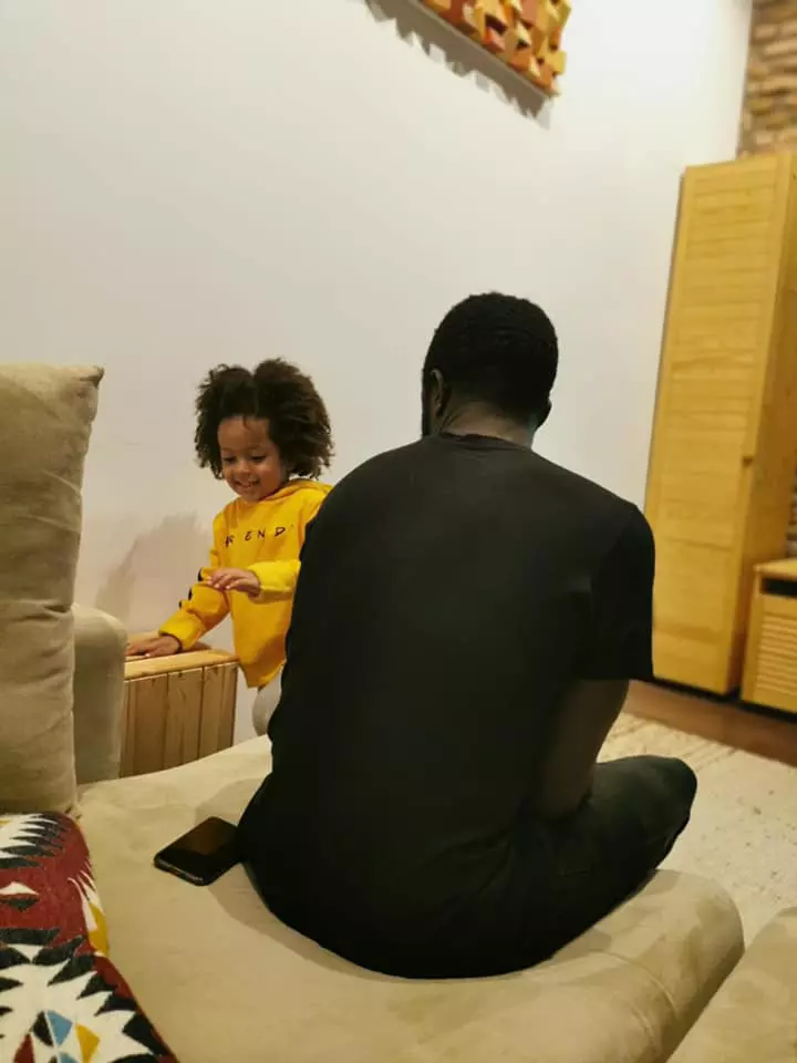 Tobi Ibitoye si fiica sa cea mare