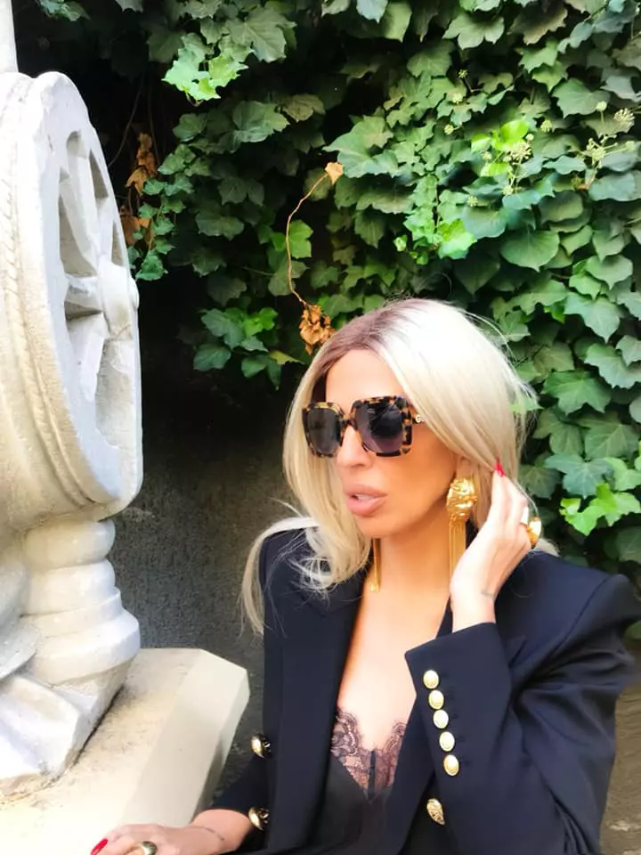 raluca are un nou iubit