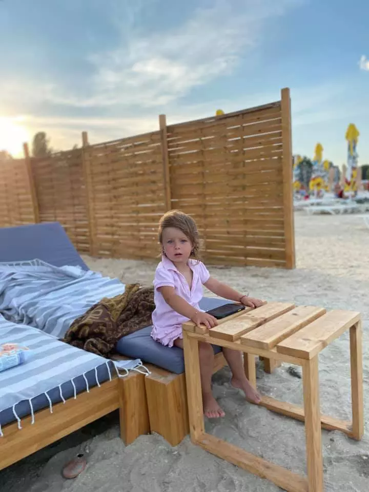 fiica-elenei-udrea-8