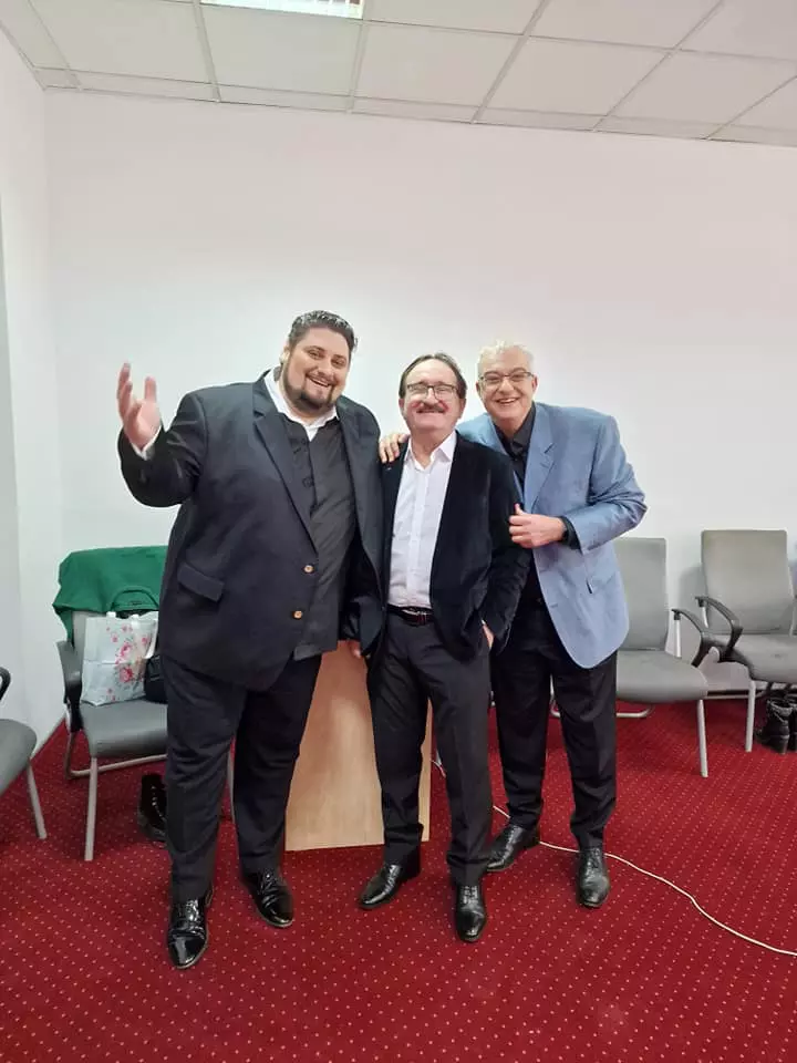 277779347_5041355955902824_29826992850117943_n