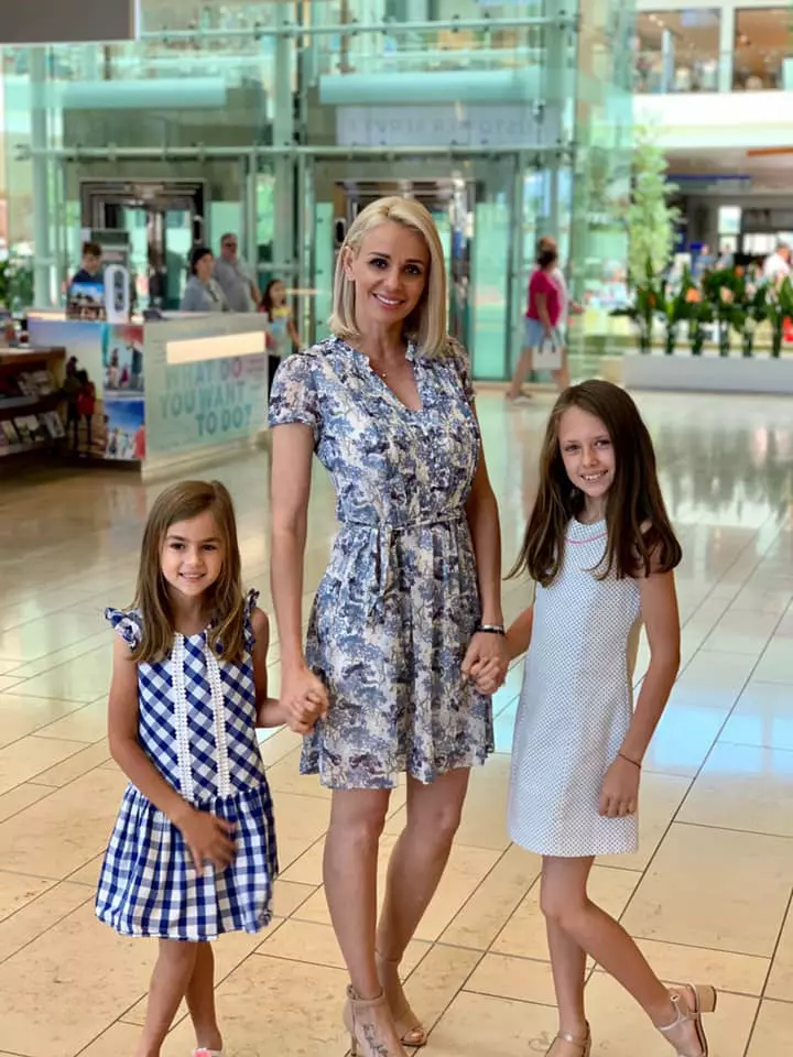 60216220_10156340912328595_4069564401533845504_n-1