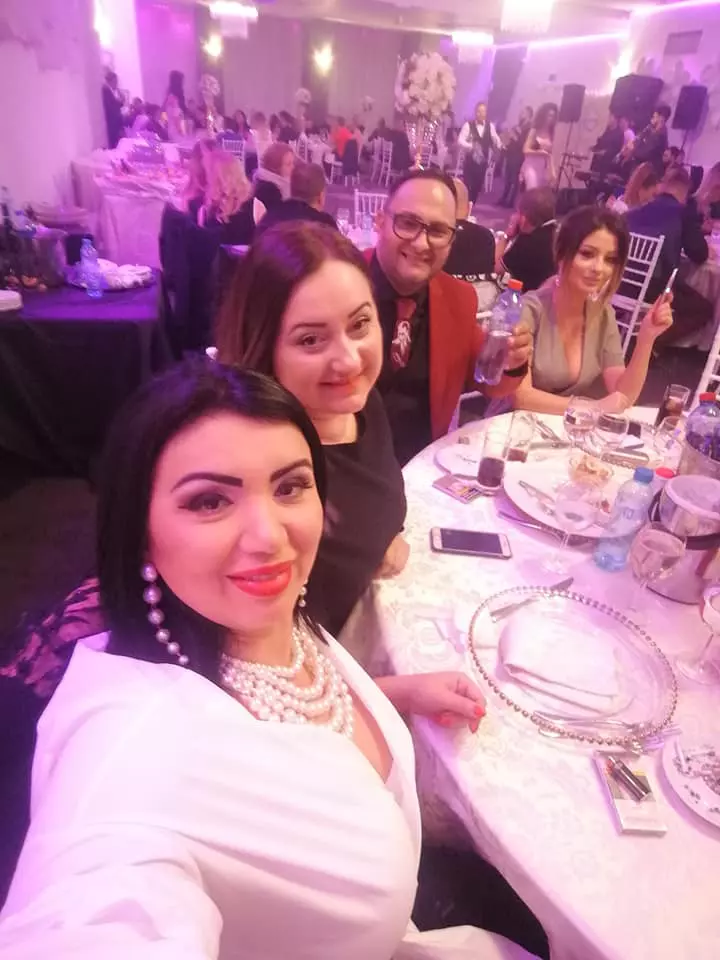 60343308_1297765187059278_2201804564703739904_n