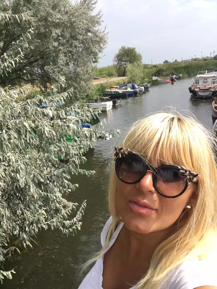 elena udrea 6