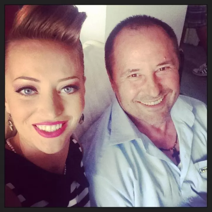 Părintii-Deliei-au-probleme-de-sanatate-5