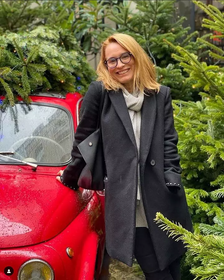 Andreea-Esca-ochelari