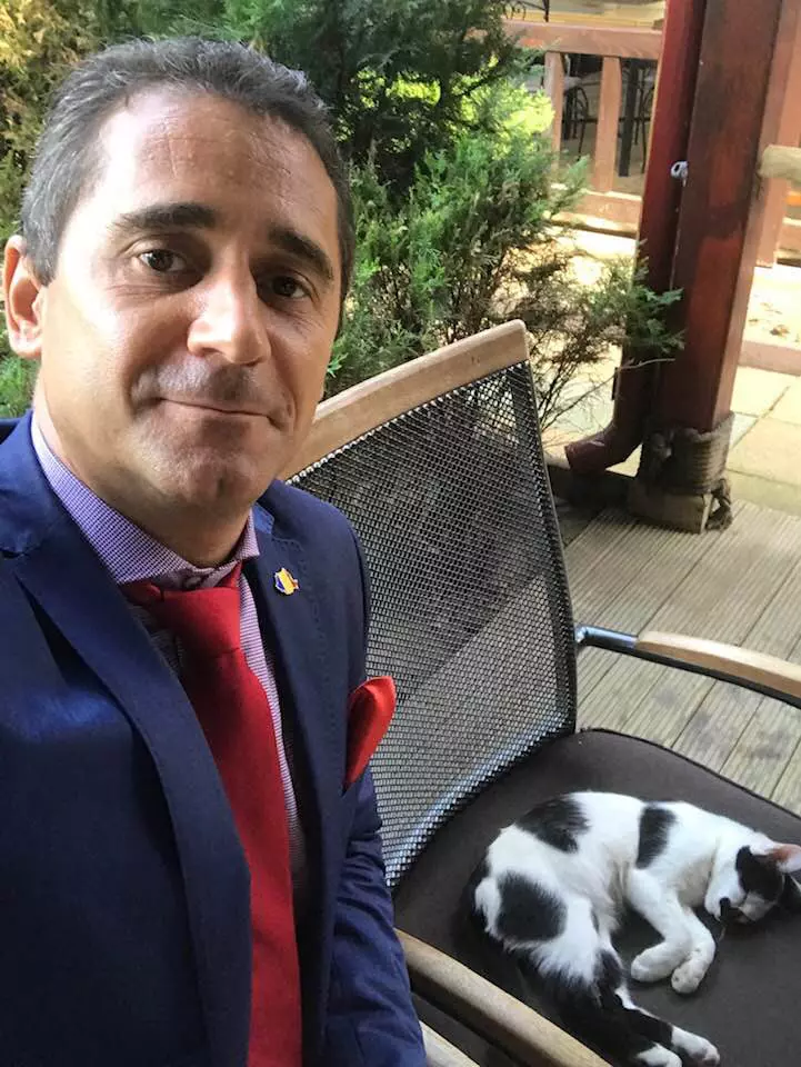 Gabriel Fătu și Georgiana divorțează (9)