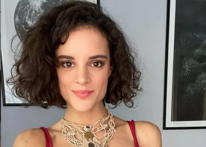 diana-sar-mai-sexy-ca-niciodata-actrita-s-a-fotografiat-intr-o-tinuta-care-a-aprins-imaginatia-fanilor_2_size19