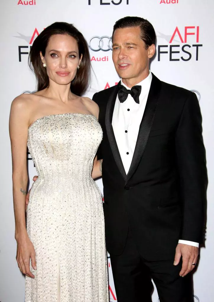 Angelina-Jolie-3-724x1024