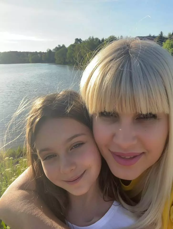 Anunțul surpriză făcut de Elena Udrea după un deceniu alături de Adrian Alexandrov. Mesajul fostei politiciene a stârnit un val de reacții