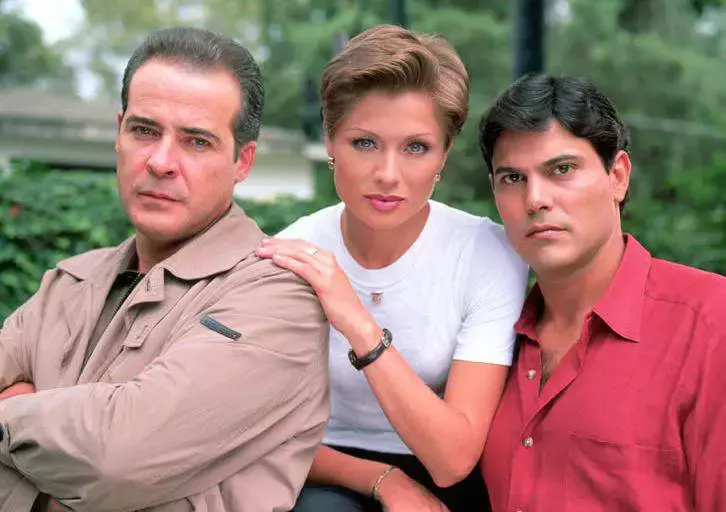 leticia-calderon-esmeralda6-copy