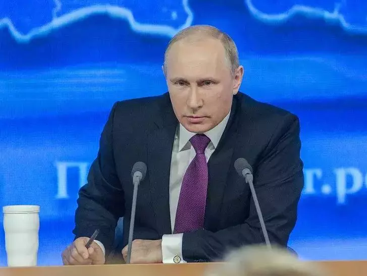 vladimir-putin-fosta-sotie-2-1