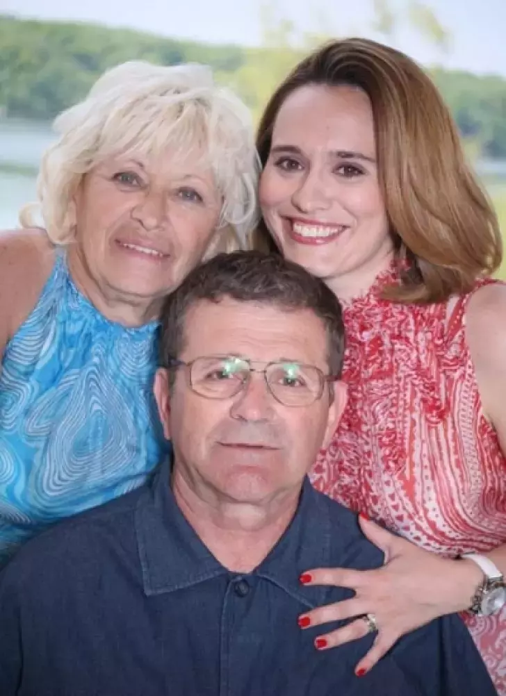 andreea_esca_si_parintii_ei_56722700