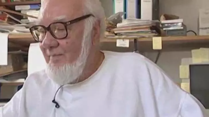 447135147_1280x1024_2036e44efe-1