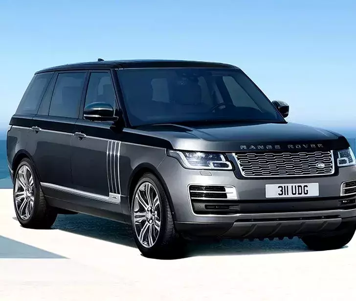 cum-arata-colectia-de-masini-de-lux-a-lui-lionel-messi-1