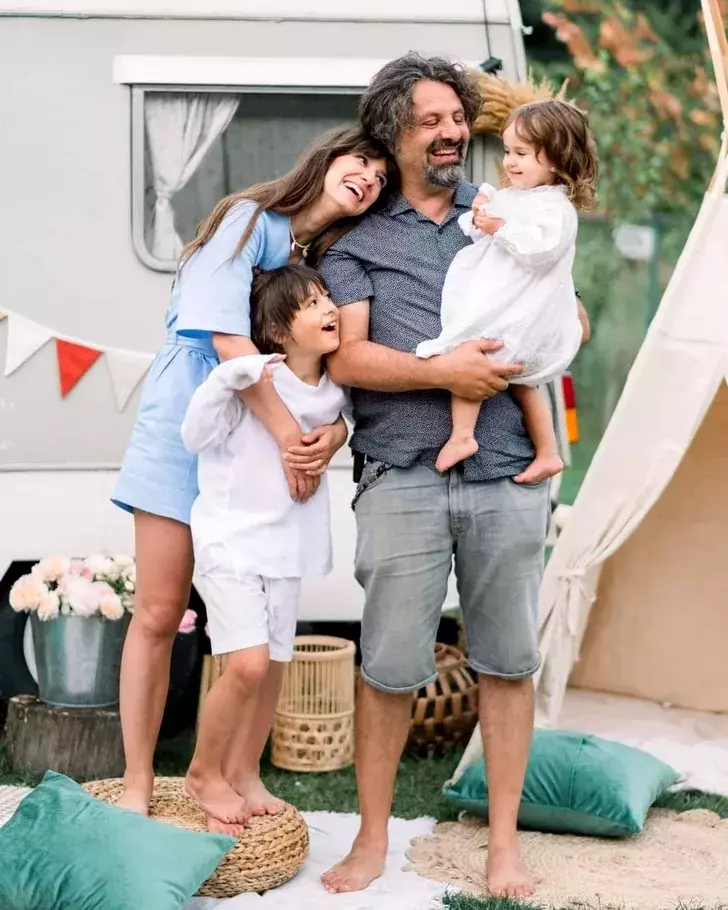 dana rogoz familie