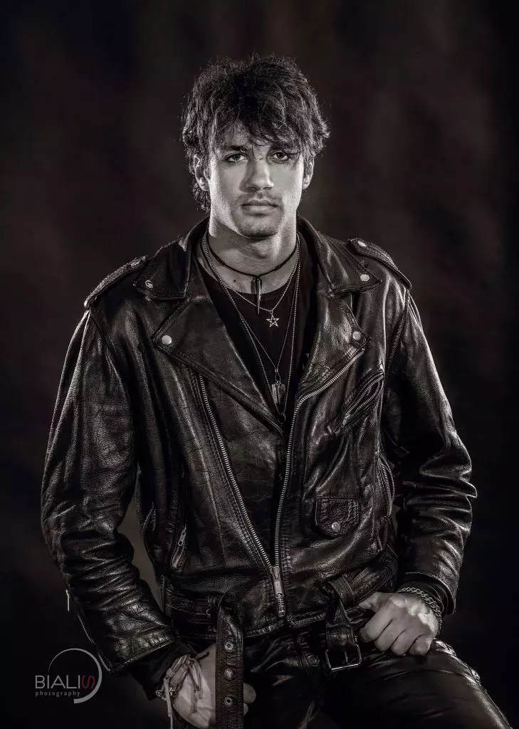 Dragos-Moldovan-Vocea-Romaniei3-729x1024-1