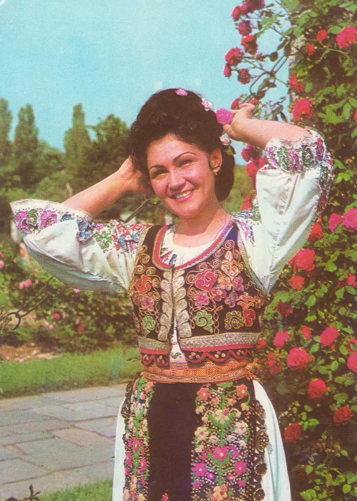 Merisoreanu in tinerete