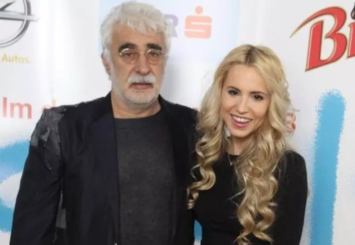 adrian_sarbu_cristina_iacob_tb730_tb730