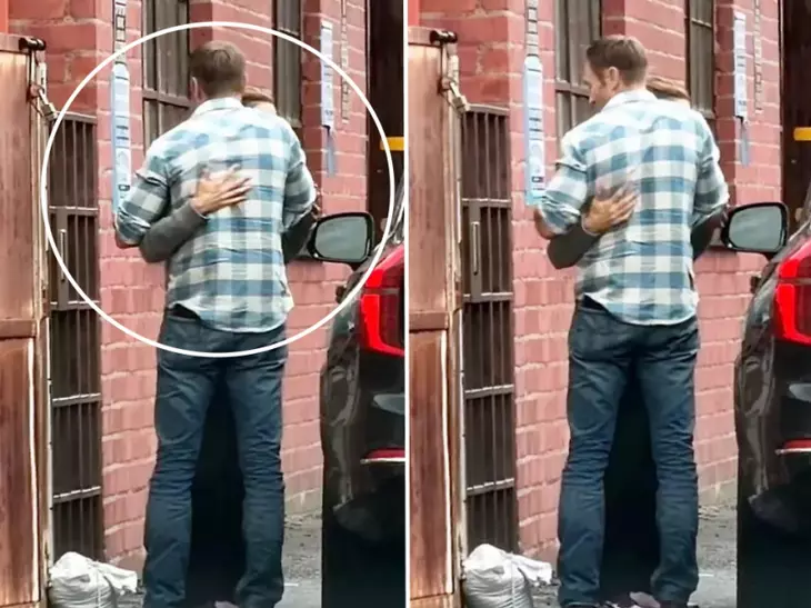 S-au ascuns după o mașină, pe o străduță lăturalnică și... n-au mai ținut cont de nimic! Au fost prinși de paparazzi într-un moment intim!