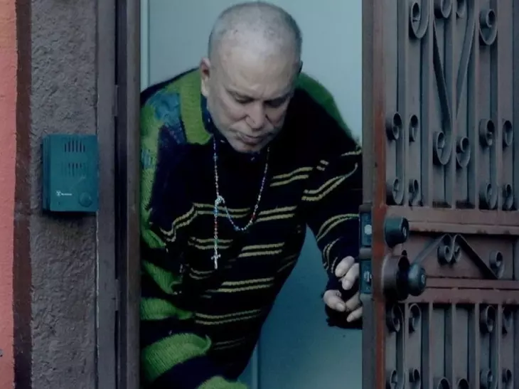 A rămas fără bani, fără prieteni, fără tot! Are datorii uriașe și nici nu mai iese din casă. Spune sincer, îl mai recunoști? Cea mai recentă poză cu el s-a viralizat pe internet / Foto