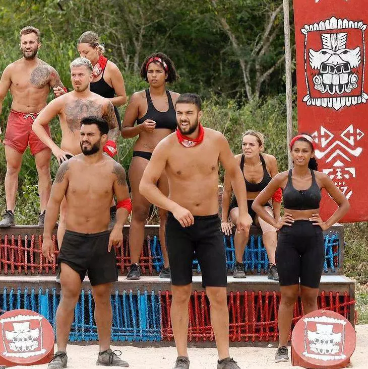 jador-și-culiță-scandal-survivor