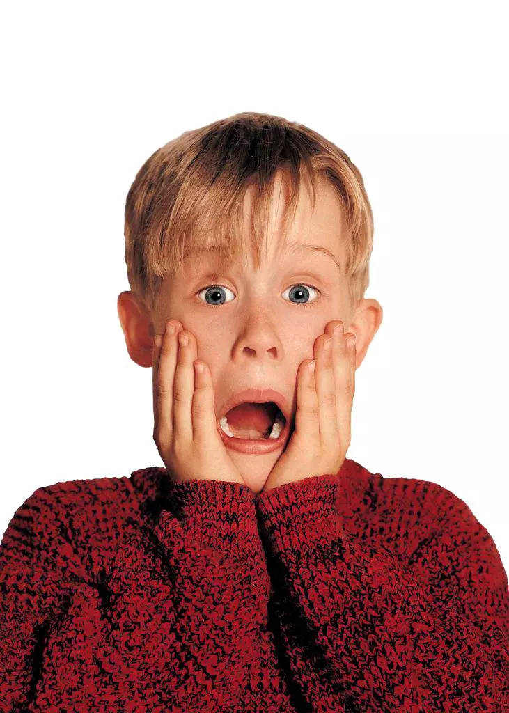 Macaulay-Culkin-intro-2-1-731x1024