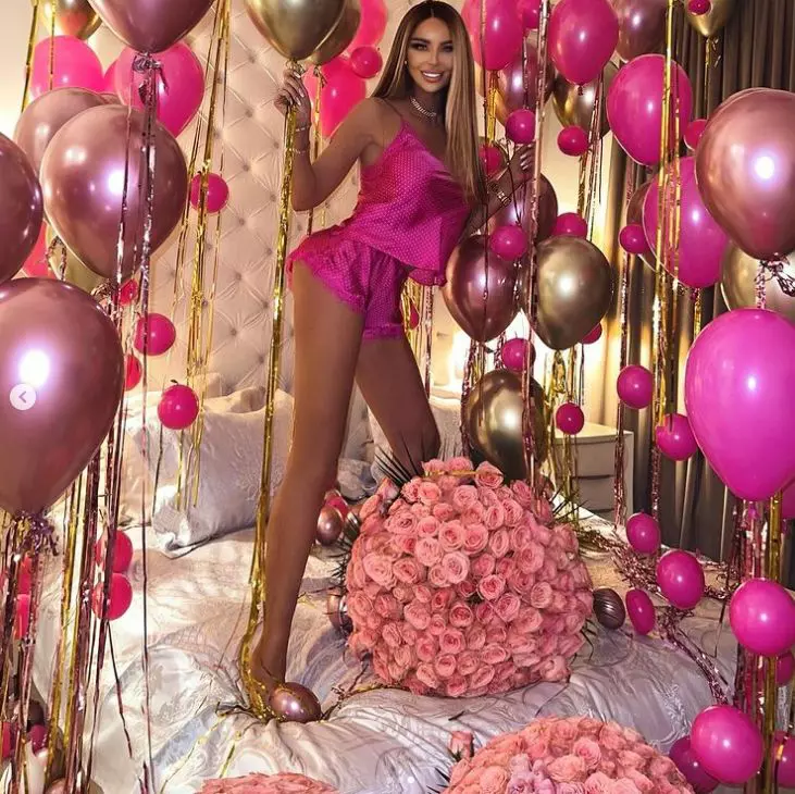 bianca-dragusanu-petrecere-4