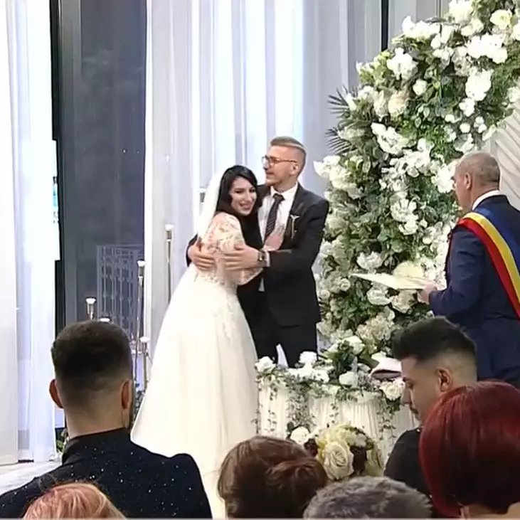 Finala-„Mireasa-sezonul-4.-Cine-sunt-castigatorii-premiului-de-40.000-de-euro.-Cand-incepe-sezonul-5-7