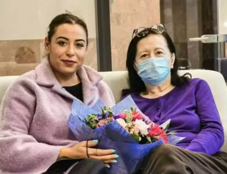 mioara-roman-externata-4