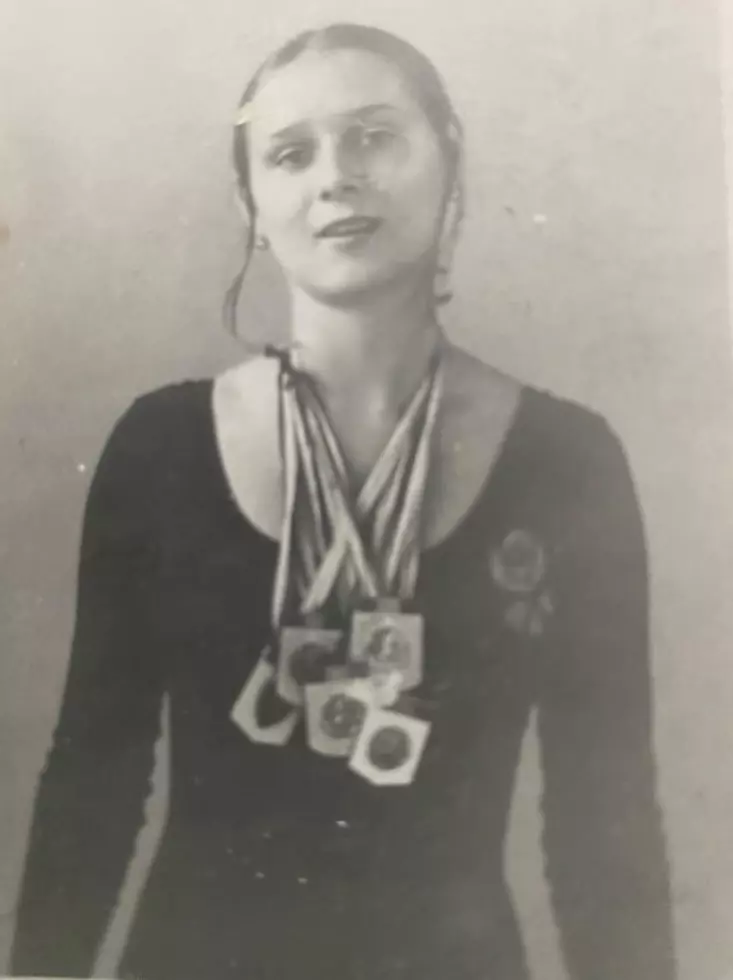 3. Mama Laurei Cosoi