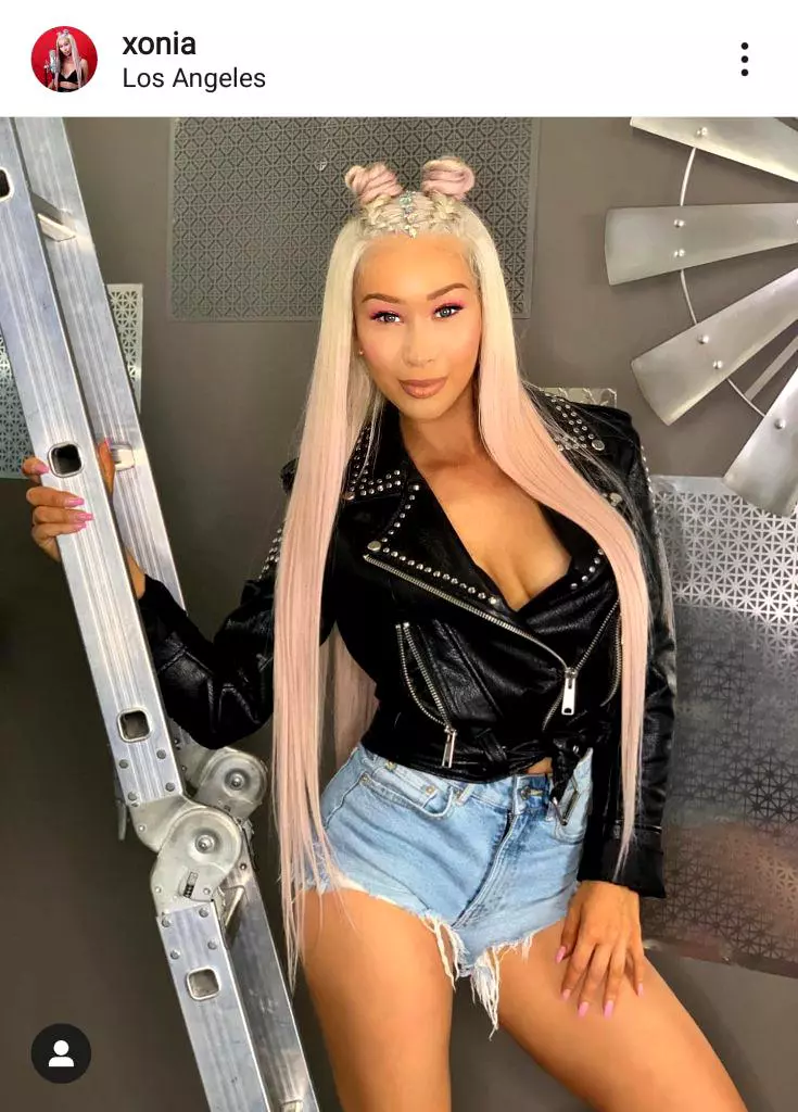 118766469_978713819259117_572998771295482579_n-735x1024