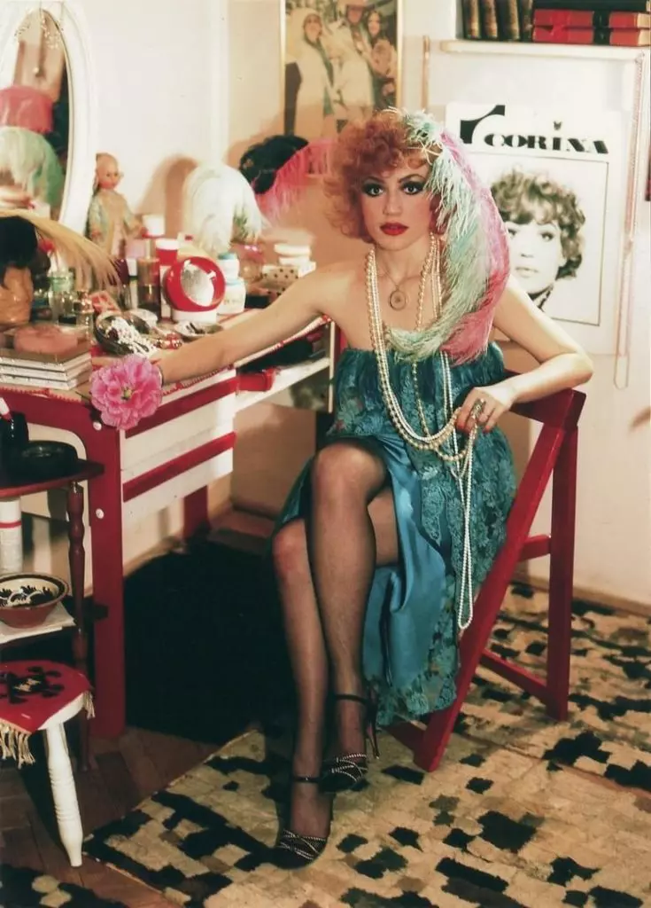 corina-chiriac-foto-aurel-mihailopol-1977-735x1024-1