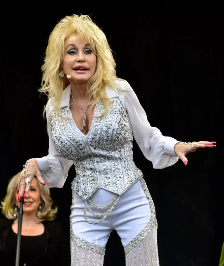 Dolly Parton a murit la 80 de ani