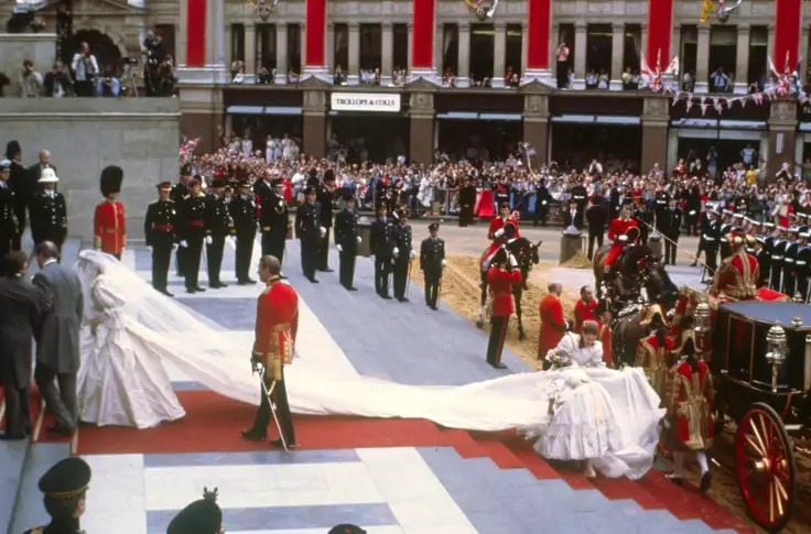 nunta-printesa-diana-printul-charles-imagini-1981 (13)