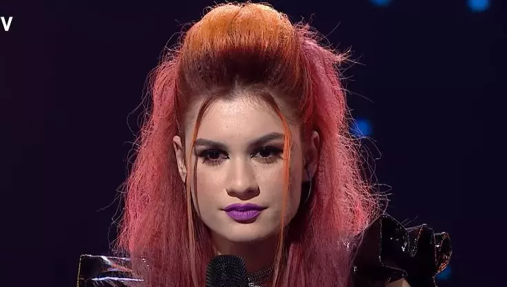 naomi-prie-superstar