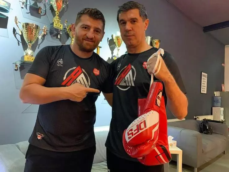 6bdccd78-1ead-4a9a-a2de-e1977d0f8741