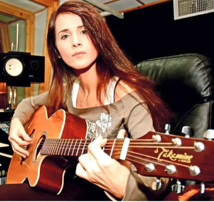 madalina-manole-2