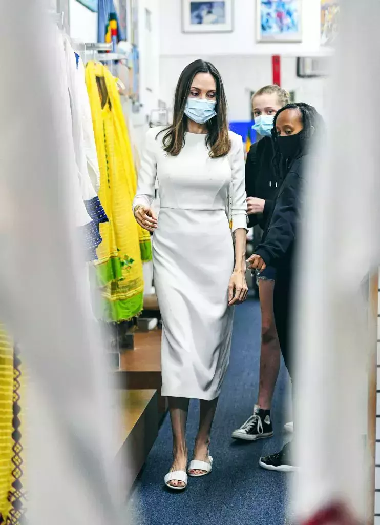 profimedia-0582110580-742x1024-1