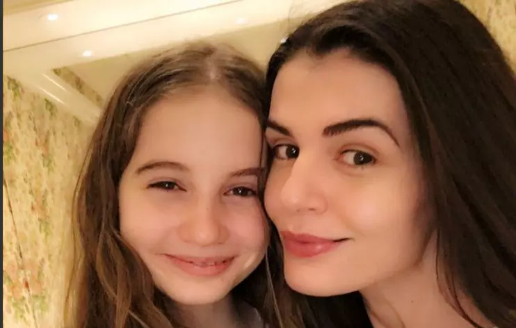 monica-gabor-si-irina-viata-lux