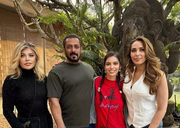 salman khan cu loredana si iulia vantur