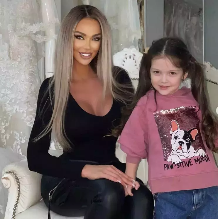 Fiica-Biancai-Dragusanu-operata-5