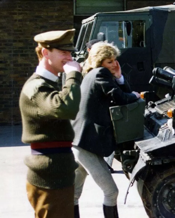 James Hewitt-printesa-diana (2)