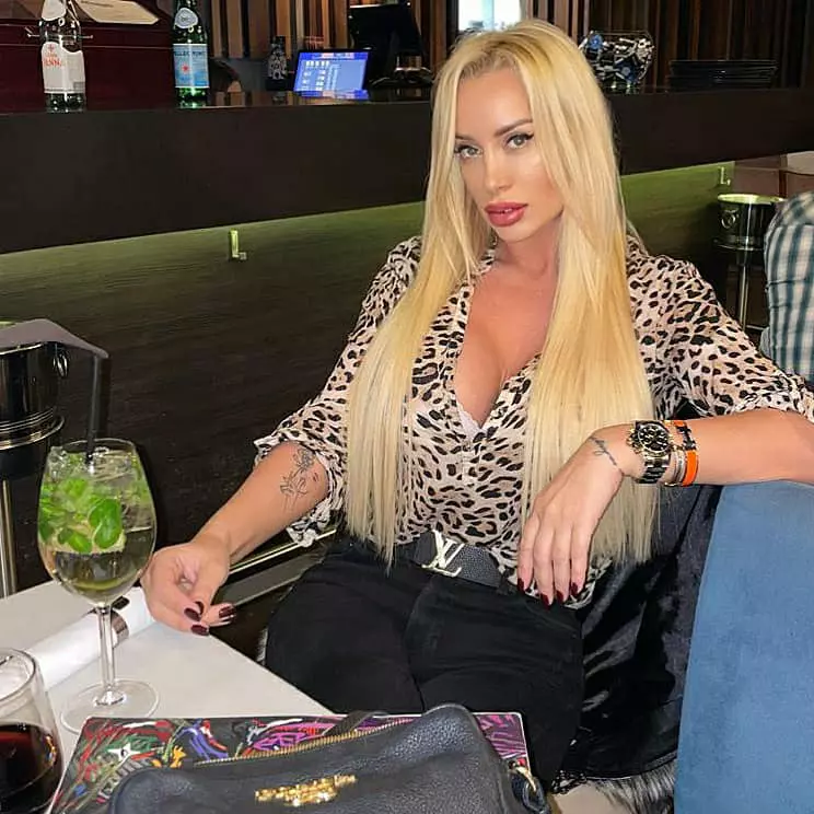 loredana-chivu-si-simona-trasca-nu-isi-mai-vorbesc-10